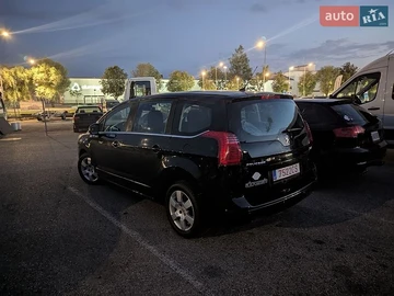 Авто Peugeot 5008 2013 № 8739537