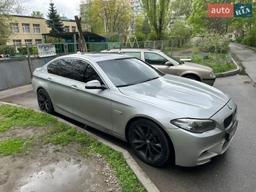 Авто BMW 5 Series 2015 № 8739622