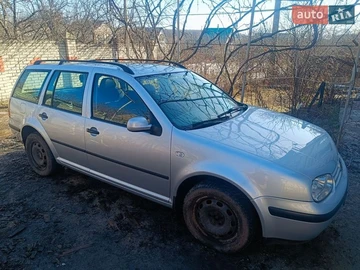 Авто Volkswagen Golf 2000 № 8739647
