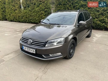 Авто Volkswagen Passat 2013 № 8739654