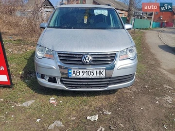 Авто Volkswagen Touran 2007 № 8739738