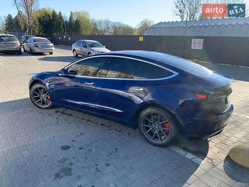 Авто Tesla Model 3 2018 № 8739771
