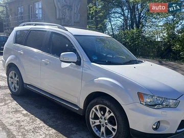 Авто Mitsubishi Outlander 2011 № 8739908