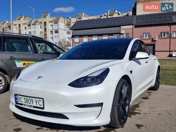 Авто Tesla Model 3 2022 № 8739974