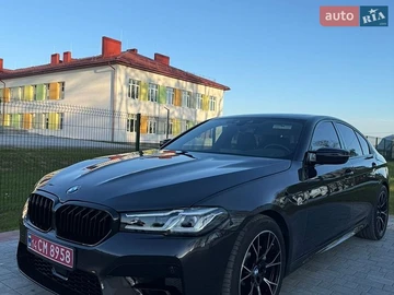 Авто BMW 5 Series 2019 № 8739983