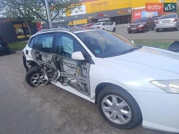 Авто Renault Laguna 2008 № 8739991