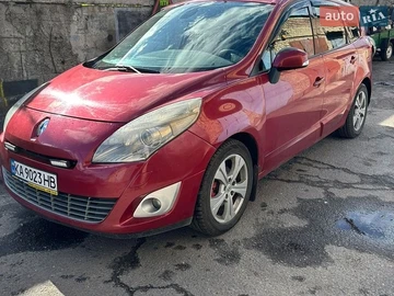 Авто Renault Scenic 2010 № 8740005
