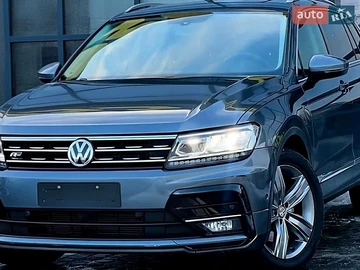 Авто Volkswagen Tiguan 2017 № 8740154