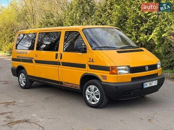 Авто Volkswagen Transporter 2000 № 8740237