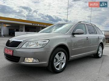 Авто Skoda Octavia 2009 № 8740333