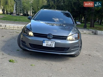 Авто Volkswagen Golf 2015 № 8740356