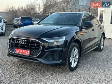Авто Audi Q8 2018 № 8740532