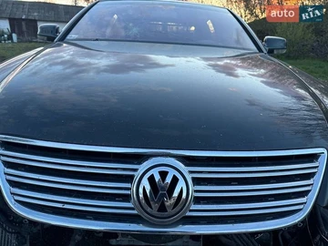 Авто Volkswagen Phaeton 2003 № 8740536