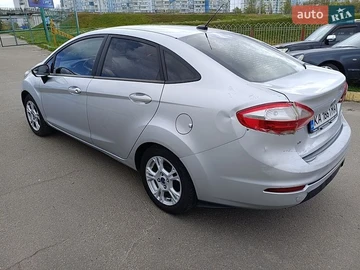 Авто Ford Fiesta 2016 № 8740554