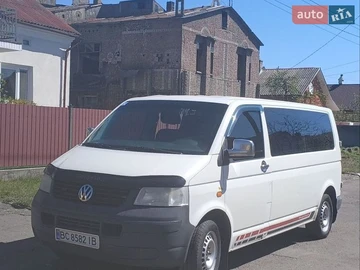 Авто Volkswagen Caravelle 2005 № 8740660
