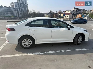 Авто Toyota Corolla 2022 № 8740799