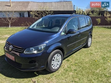 Авто Volkswagen Touran 2012 № 8741235