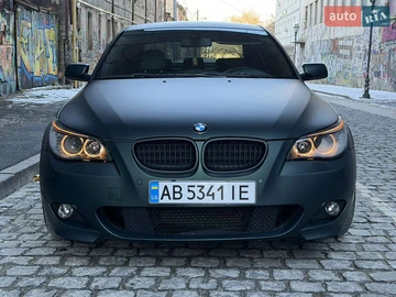 Авто BMW 5 Series 2004 № 8741242