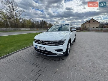 Авто Volkswagen Tiguan 2016 № 8741460