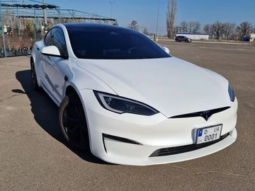 Авто Tesla Model S 2023 № 8741484