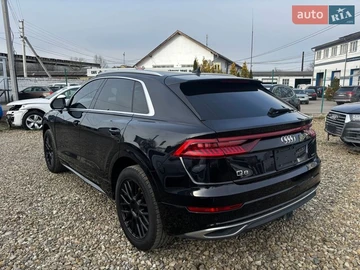 Авто Audi Q8 2019 № 8741489