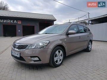 Авто KIA Ceed 2009 № 8741782