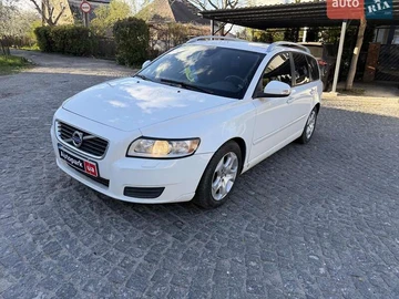 Авто Volvo V50 2011 № 8741872