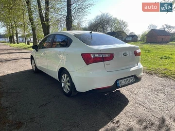 Авто KIA Rio 2017 № 8741886