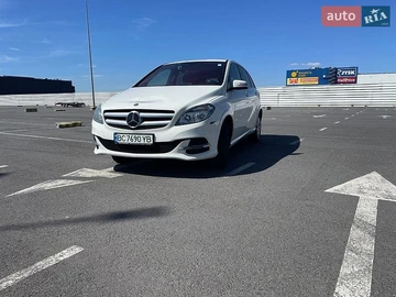 Авто Mercedes B-Class 2015 № 8741888