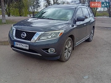 Авто Nissan Pathfinder 2014 № 8741917