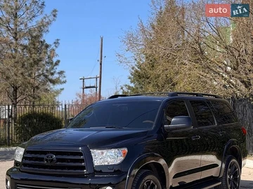 Авто Toyota Sequoia 2010 № 8742160