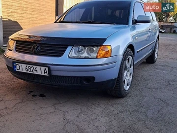 Авто Volkswagen Passat 2000 № 8742344