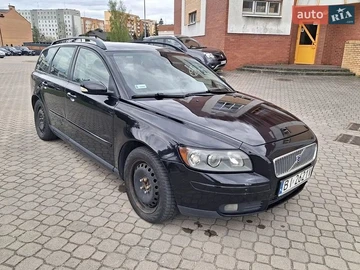 Авто Volvo V50 2004 № 8742357