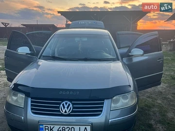 Авто Volkswagen Passat 2001 № 8742379