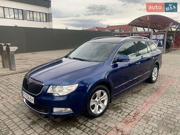 Авто Skoda Superb 2010 № 8742596