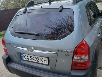 Авто Hyundai Tucson 2006 № 8742603