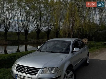 Авто Volkswagen Passat 2004 № 8742874