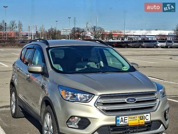 Авто Ford Escape 2018 № 8742876