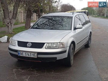 Авто Volkswagen Passat 2000 № 8742915