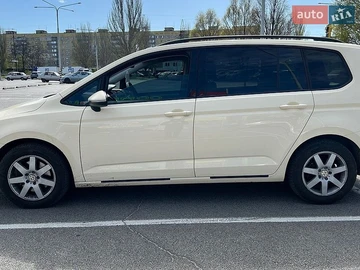 Авто Volkswagen Touran 2020 № 8743016
