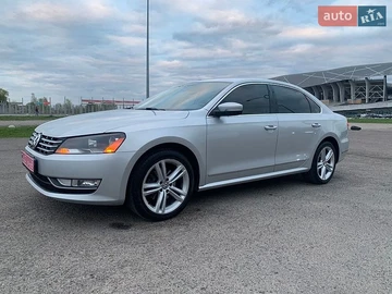 Авто Volkswagen Passat 2014 № 8743106