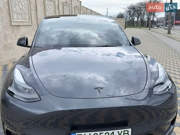 Авто Tesla Model Y 2023 № 8743243