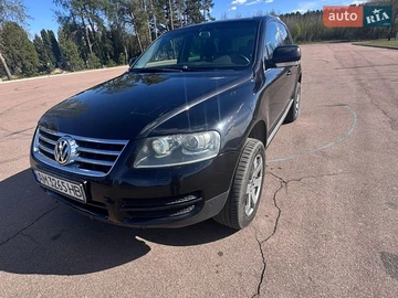 Авто Volkswagen Touareg 2005 № 8743260