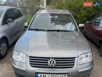 Авто Volkswagen Passat 2003 № 8743549
