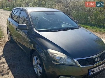 Авто KIA Ceed 2009 № 8743555