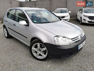 Авто Volkswagen Golf 2004 № 8743794