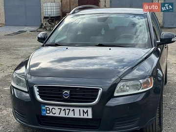 Авто Volvo V50 2010 № 8743977