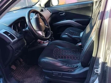 Авто Peugeot 4007 2010 № 8743999