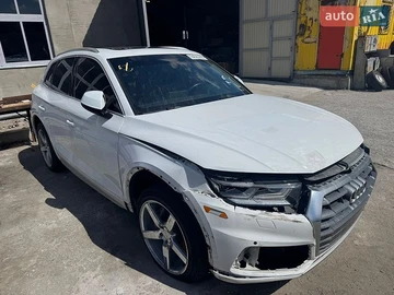 Авто Audi Q5 2018 № 8744017