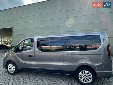 Авто Renault Trafic 2017 № 8744096